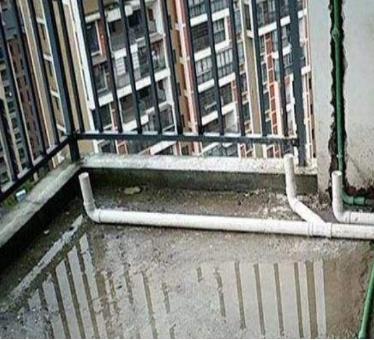 黑水漏水维修 阳台漏水怎么修理?